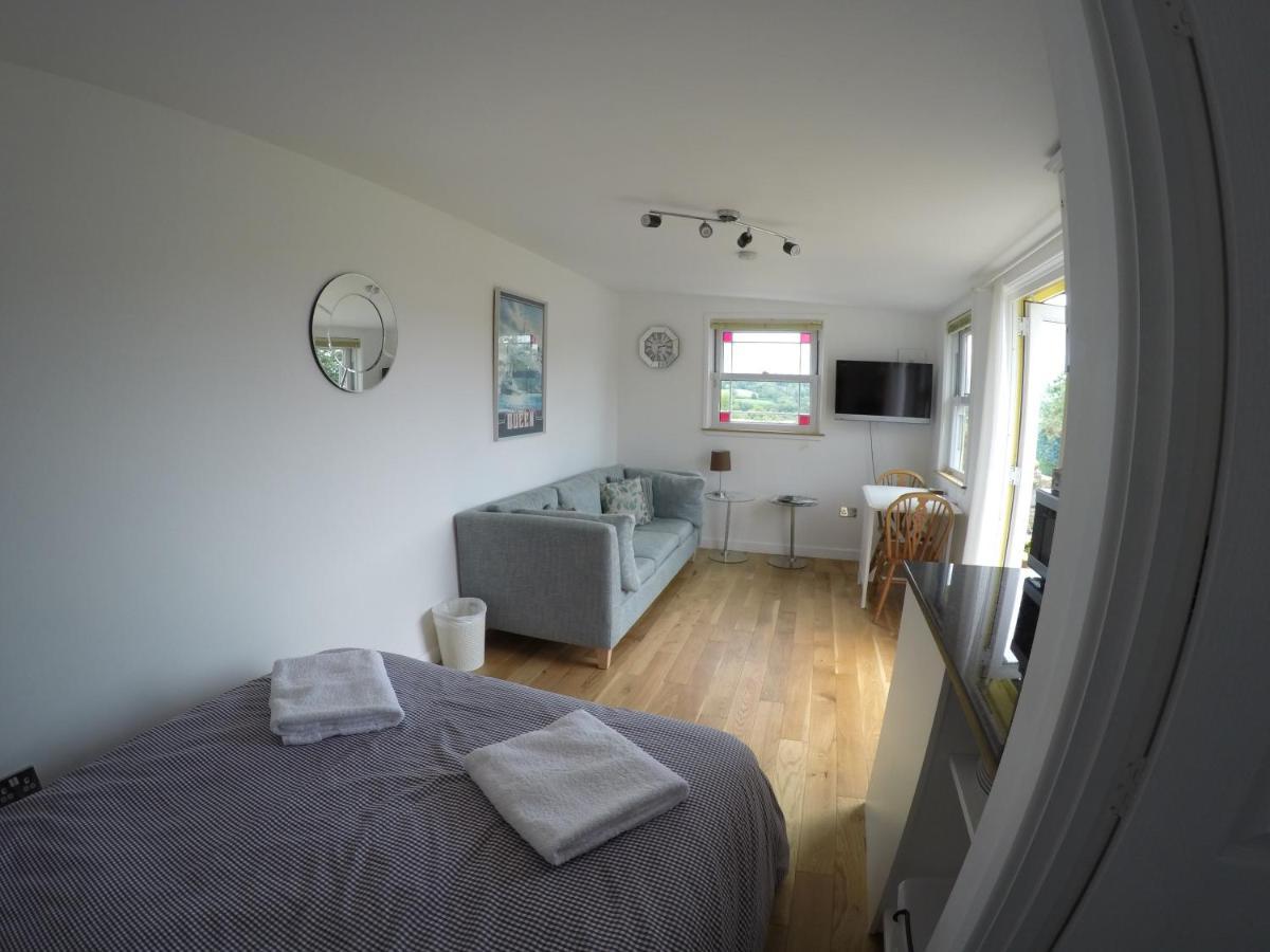 Bed and Breakfast The Retreat à Charmouth Extérieur photo